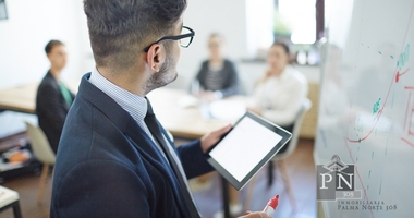 ¿Qué debes considerar antes de rentar una sala de juntas?